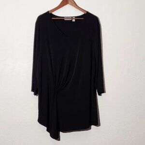 Susan Graver Women's Plus Size Tunic Blouse in size 3X